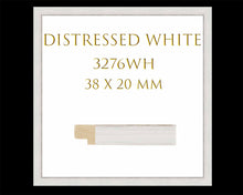 Load image into Gallery viewer, ELIZABETH - Chloe Rox Design - Digital print - UK Art