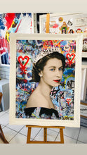 Load image into Gallery viewer, Elizabeth delux edition - Chloe Rox Design - queen - UK Art
